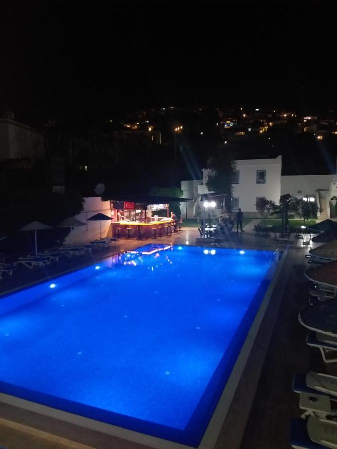 Paradise Apart Hotel Bitez Bagian luar foto