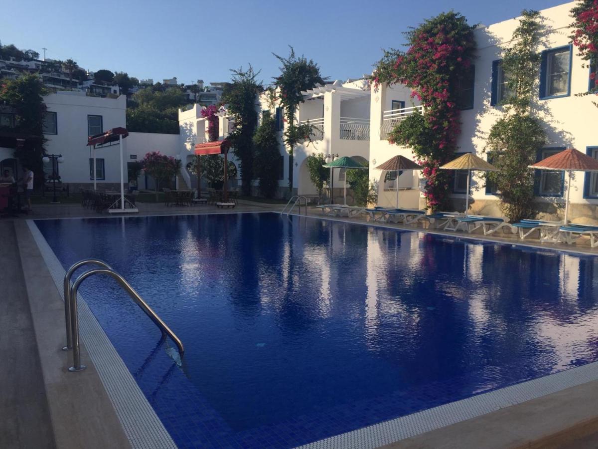 Paradise Apart Hotel Bitez Bagian luar foto