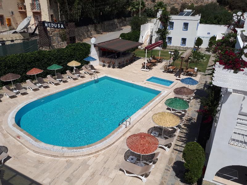 Paradise Apart Hotel Bitez Bagian luar foto